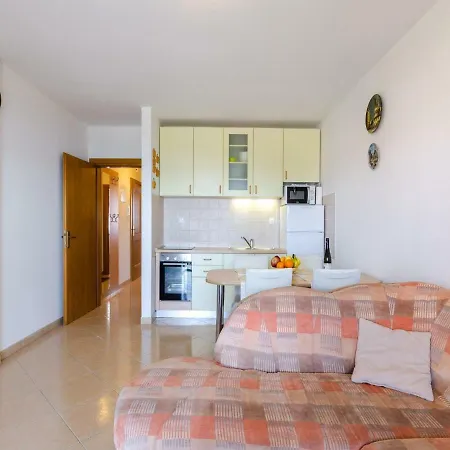 Nenad Apartment *